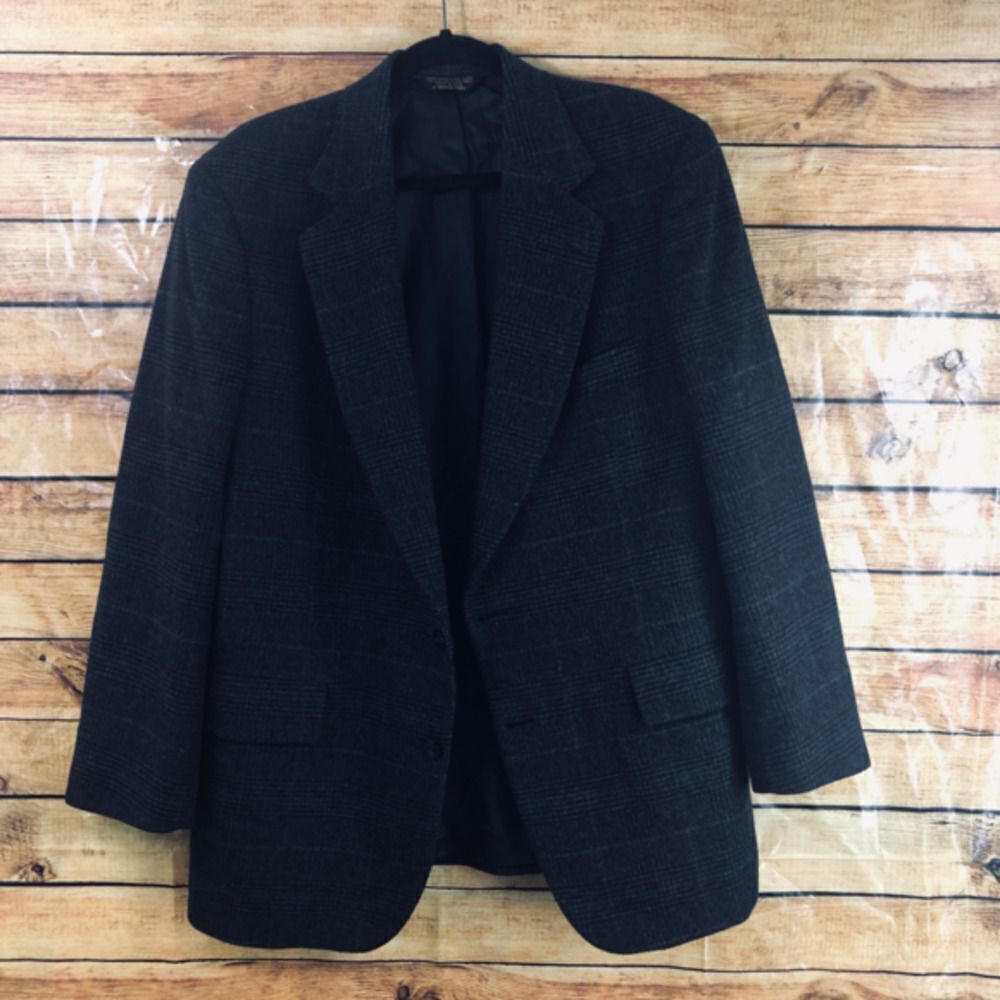 Embassy Square by Richman Brothers mens suite size 44R